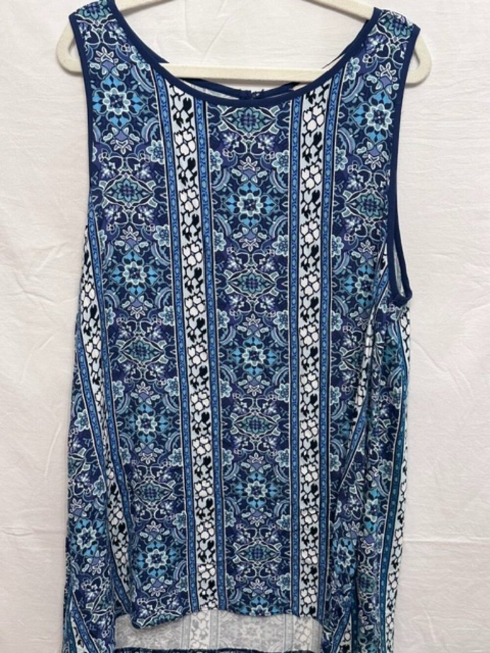 LOFT Women's Medium Blue Printed Sleeveless Rayon Tank Blouse Casual Summer Top